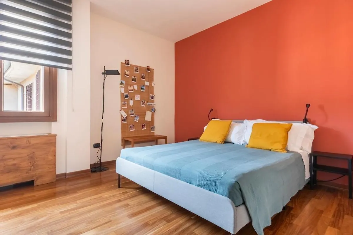 Apartment Homestay Filarmonico - Terrace Near Arena Verona